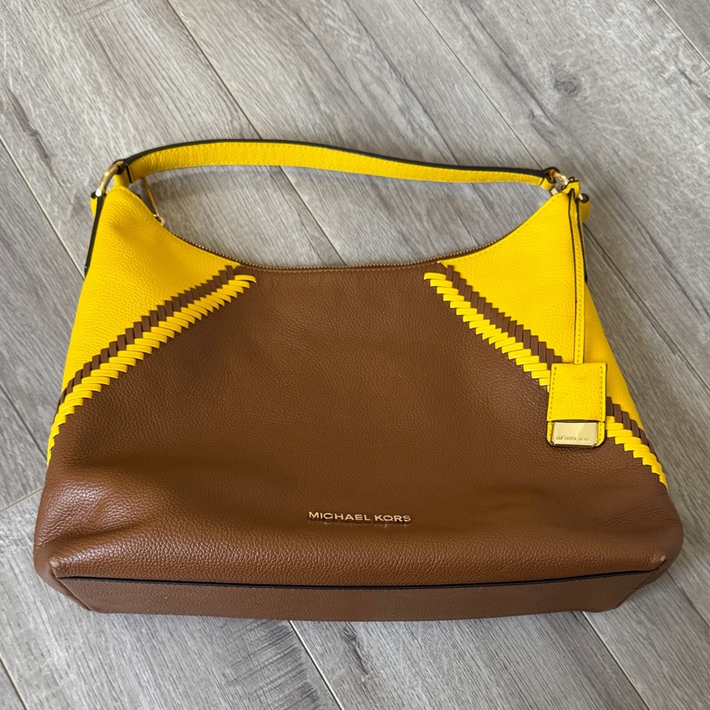Michael Kors Karson Large Leather Shoulder Bag Luggage Citrus NWT
